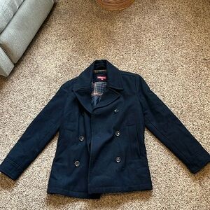 Medium Navy blue mens pea coat